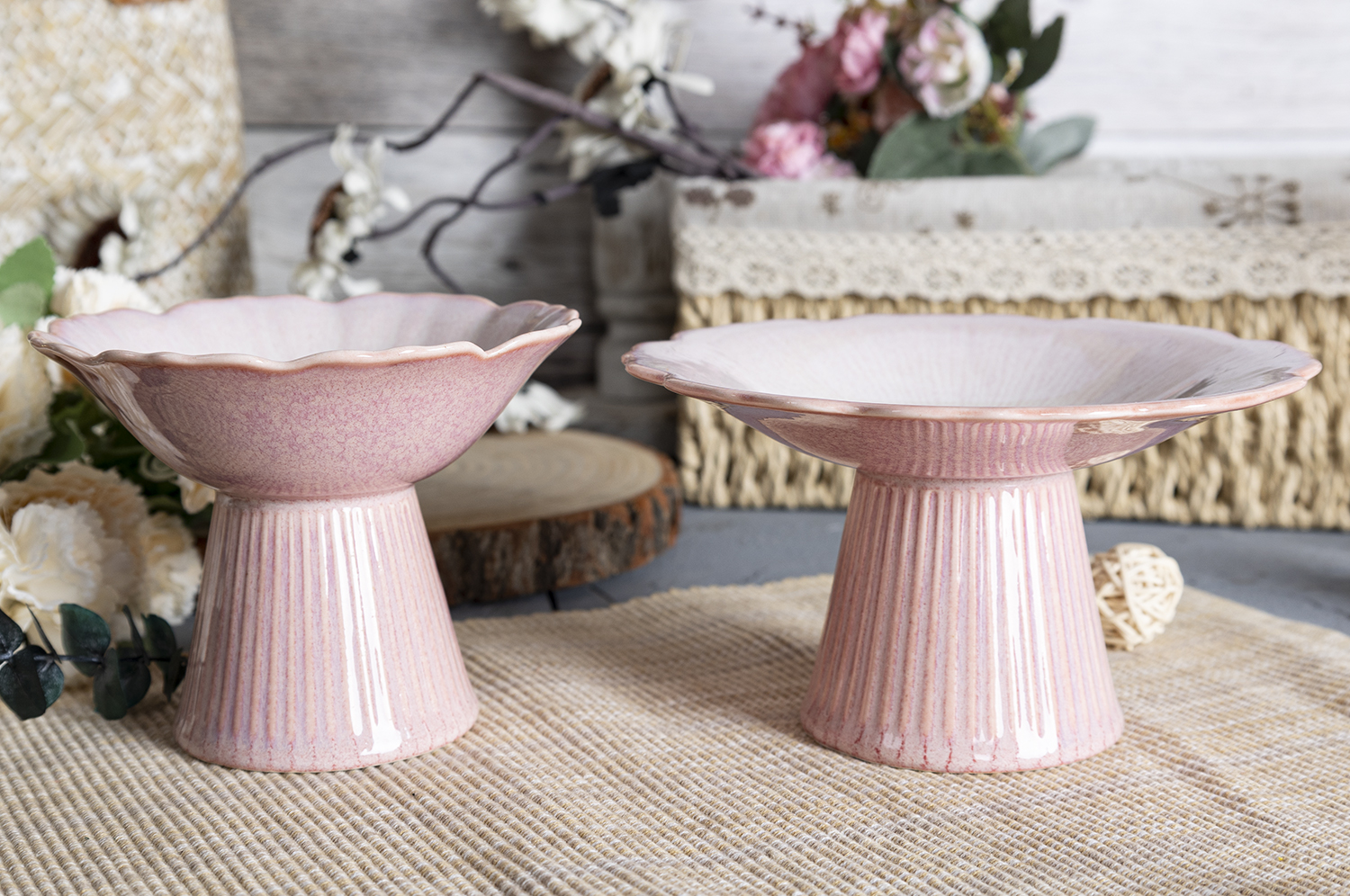 CHANGSHA HAPPY GO  Elegant Reactive Glaze Dinnerware Set in Pink Gradient with Embossed Petal Edges and Gloss Finish |Dopamine Series Ceramics  |happygodinnerware.com