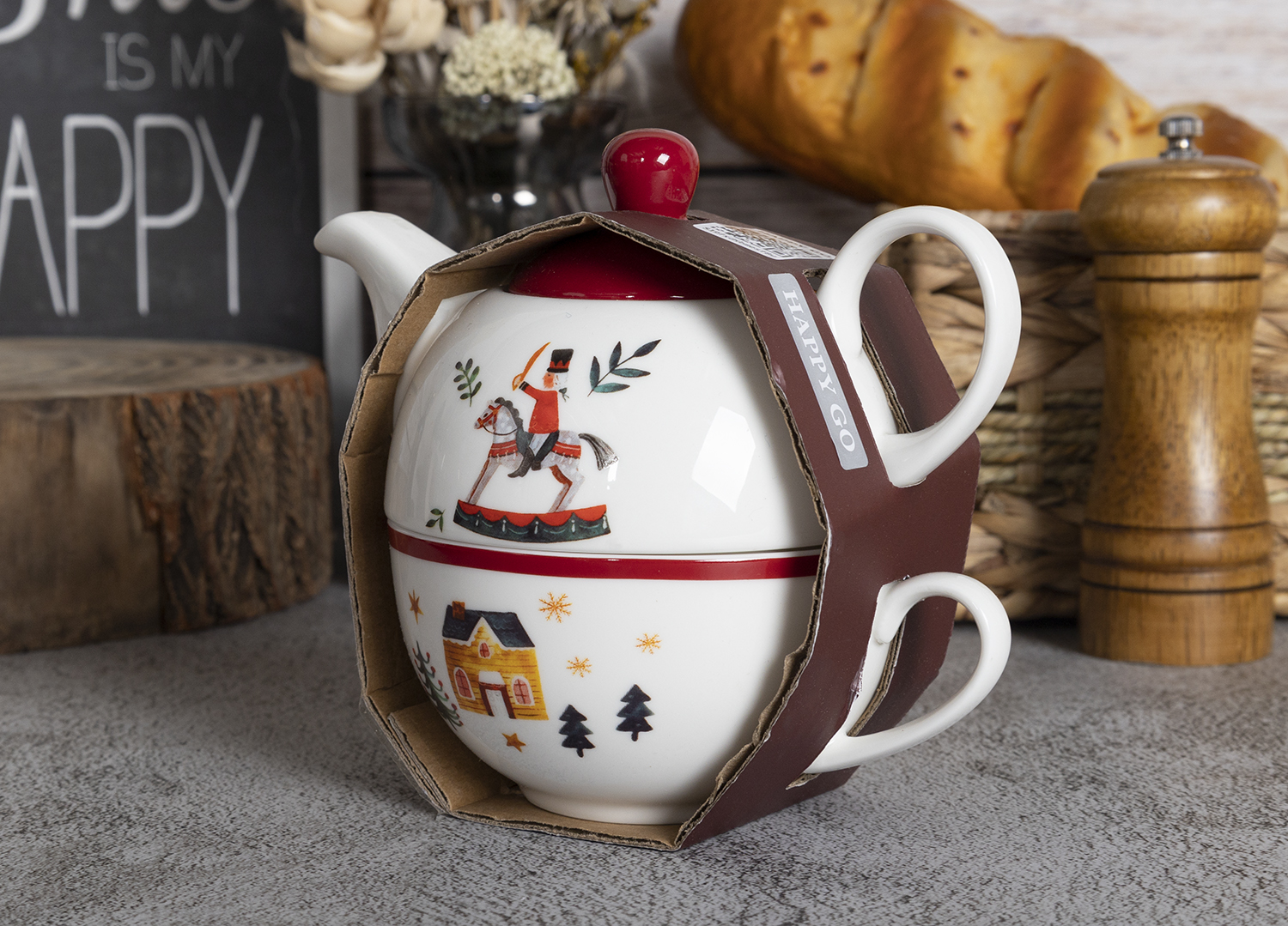 CHANGSHA HAPPY GO  Festive Nutcracker Pattern New Bone China Tableware Set with Classic Holiday Motifs and Glossy Finish  |happygodinnerware.com