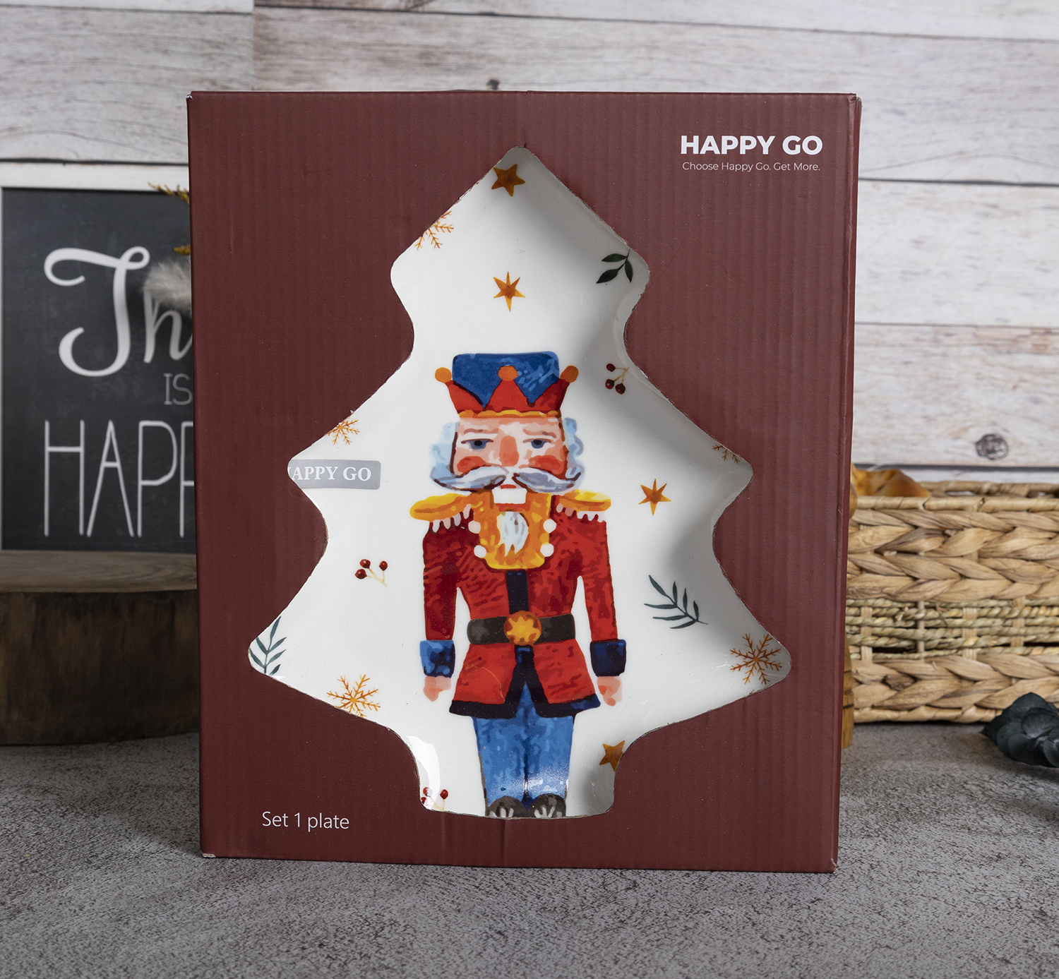 CHANGSHA HAPPY GO  Festive Nutcracker Pattern New Bone China Tableware Set with Classic Holiday Motifs and Glossy Finish  |happygodinnerware.com