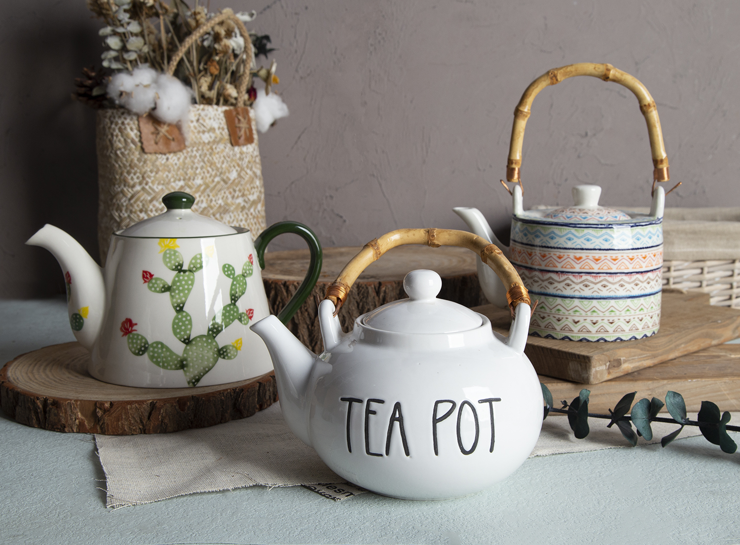 CHANGSHA HAPPY GO Ceramic Tea Pots with Under-glaze Screen Printing & Decal Designs | happygodinnerware.com