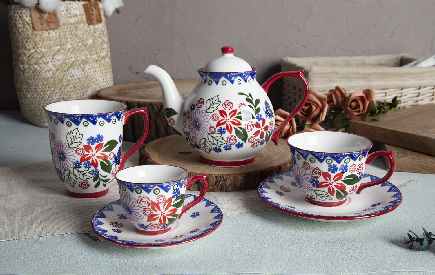 CHANGSHA HAPPY GO Ceramic Tea Pots with Under-glaze Screen Printing & Decal Designs | happygodinnerware.com