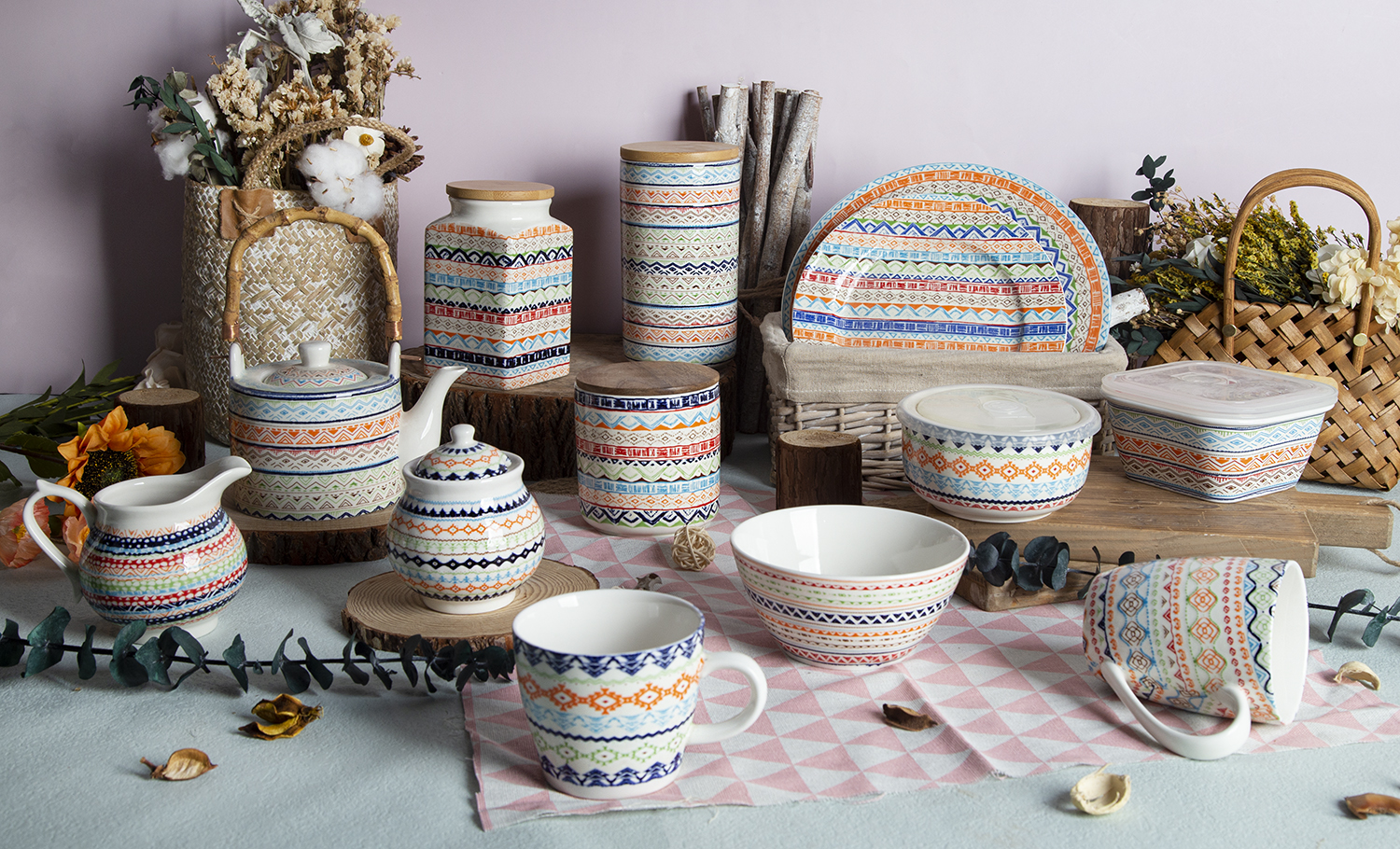 CHANGSHA HAPPY GO Ceramic Dinnerware with Decal Designs | happygodinnerware.com