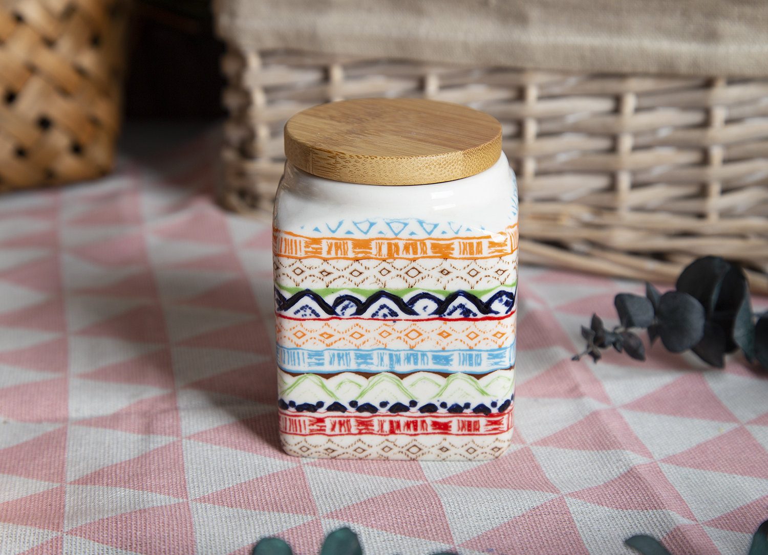 CHANGSHA HAPPY GO Ceramic Dinnerware with Decal Designs | happygodinnerware.com