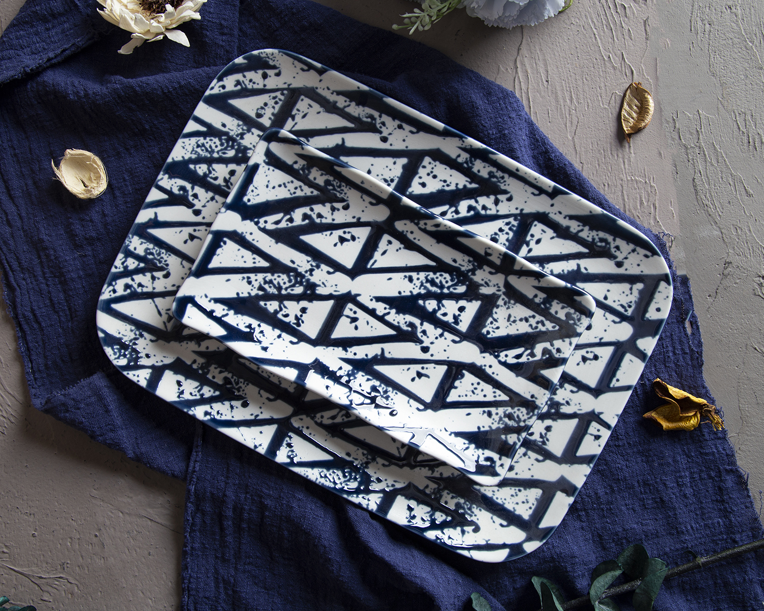 CHANGSHA HAPPY GO Ceramic Dinnerware with Under-glaze Screen Printing | happygodinnerware.com