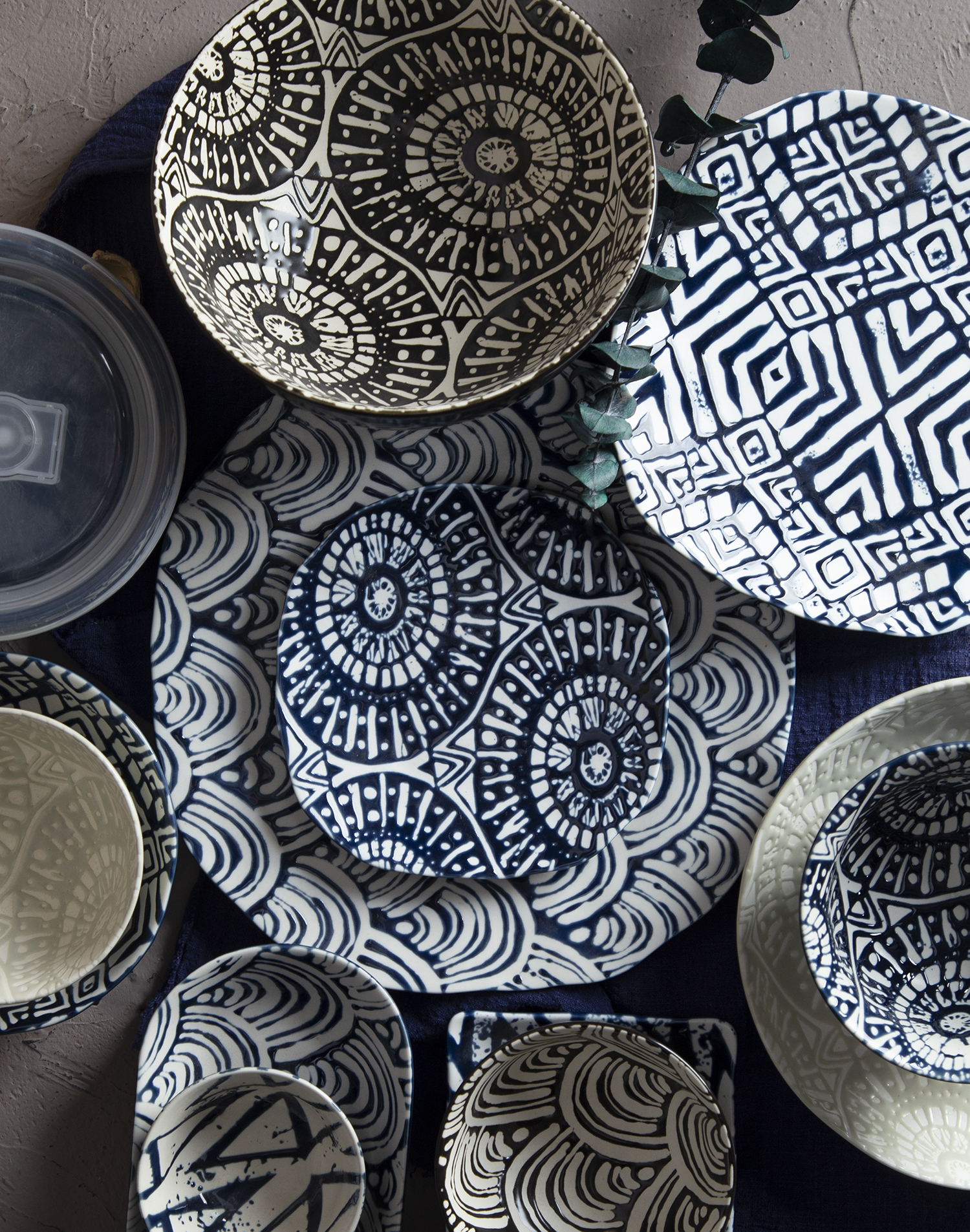 CHANGSHA HAPPY GO Ceramic Dinnerware with Under-glaze Screen Printing | happygodinnerware.com