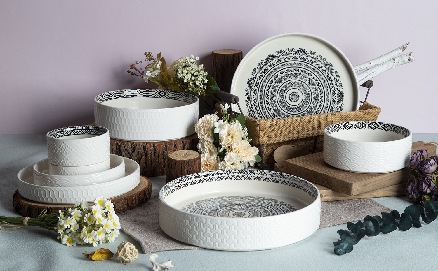CHANGSHA HAPPY GO Embossed Ceramic Bowls in Stoneware | happygodinnerware.com