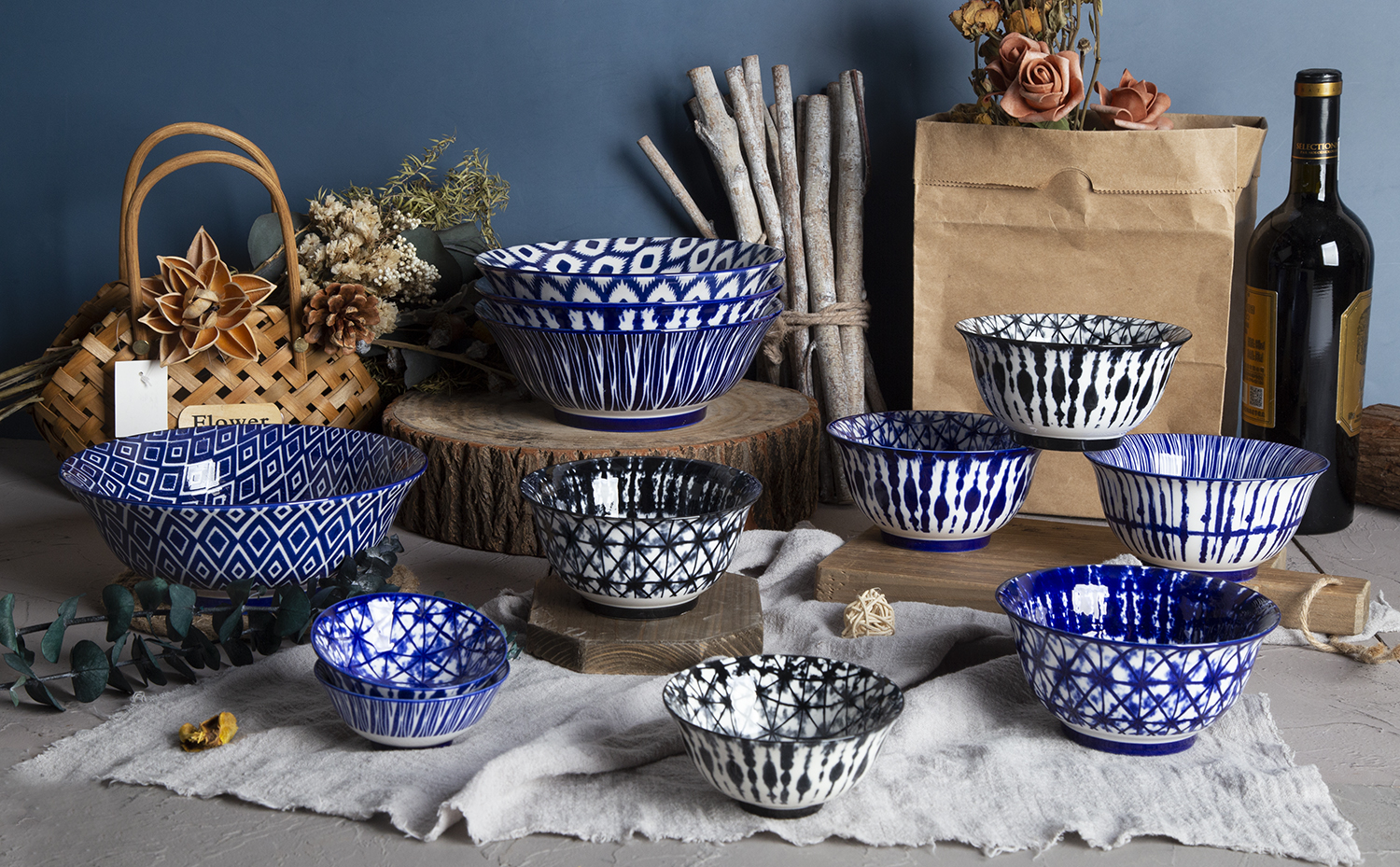 CHANGSHA HAPPY GO Printed Stoneware Bowls in Blue and White Patterns | happygodinnerware.com