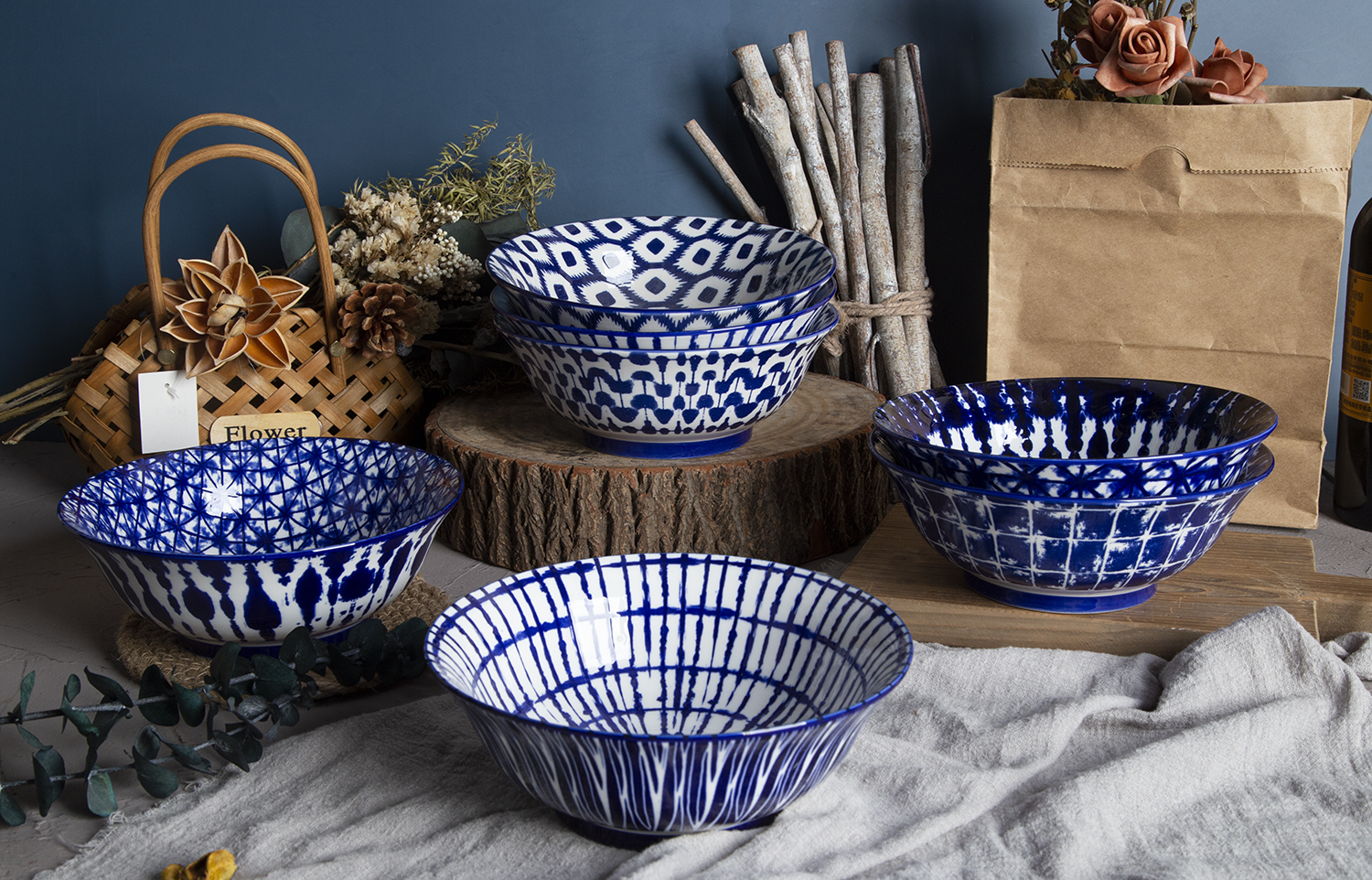 CHANGSHA HAPPY GO Printed Stoneware Bowls in Blue and White Patterns | happygodinnerware.com