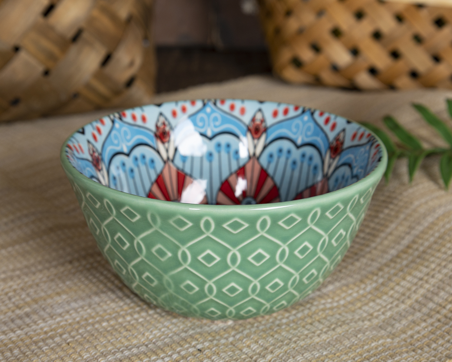 CHANGSHA HAPPY GO Mediterranean Mosaic Pattern Stoneware Dinnerware Set with Colorful Interior Decals |happygodinnerware.com