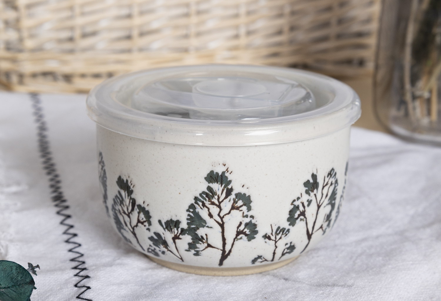 CHANGSHA HAPPY GO Rustic Stoneware Dinnerware Set with Handcrafted Botanical Stamp Design Featuring Forest Leaves and Wildflowers  |happygodinnerware.com