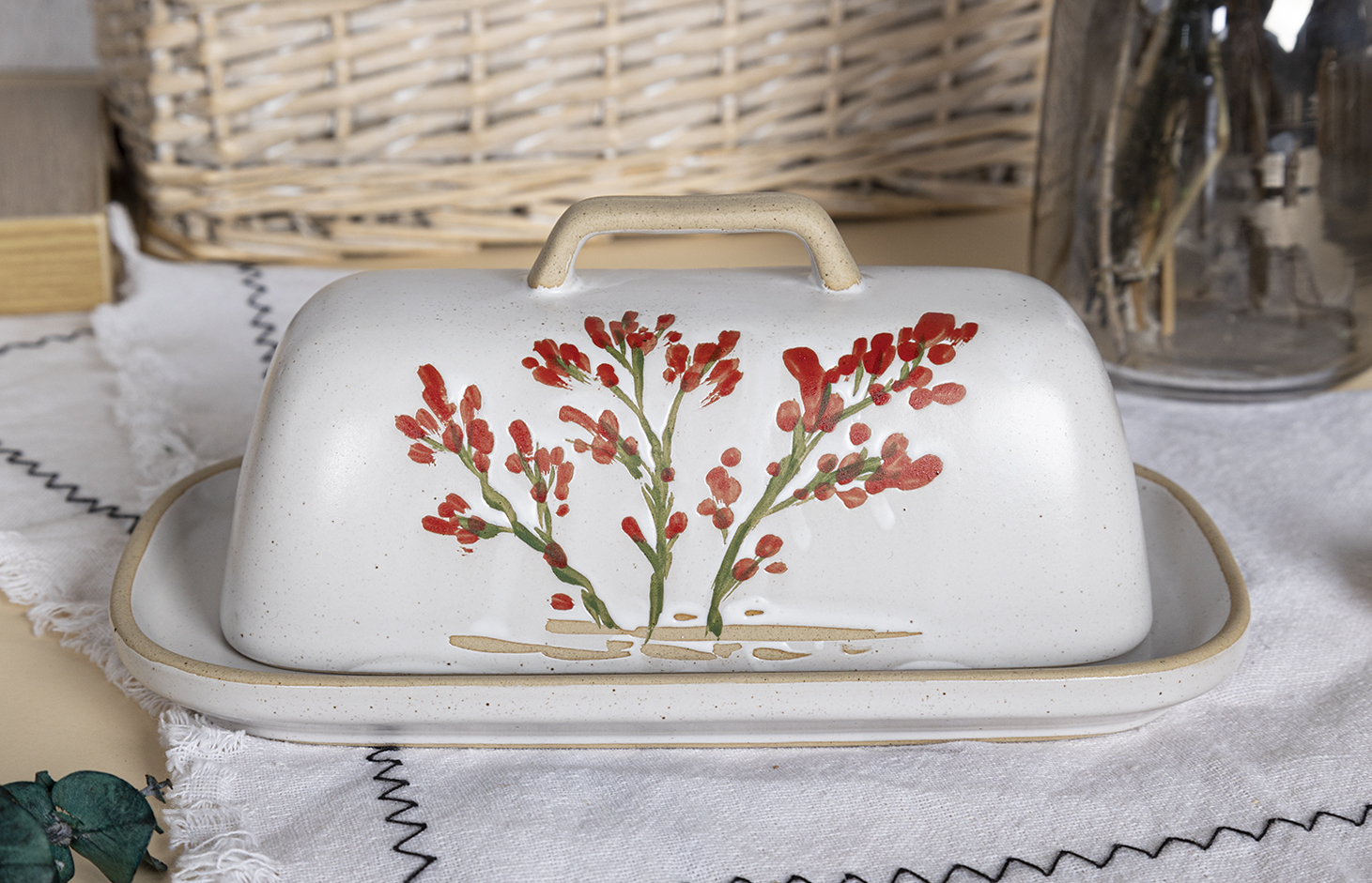CHANGSHA HAPPY GO Rustic Stoneware Dinnerware Set with Handcrafted Botanical Stamp Design Featuring Forest Leaves and Wildflowers  |happygodinnerware.com