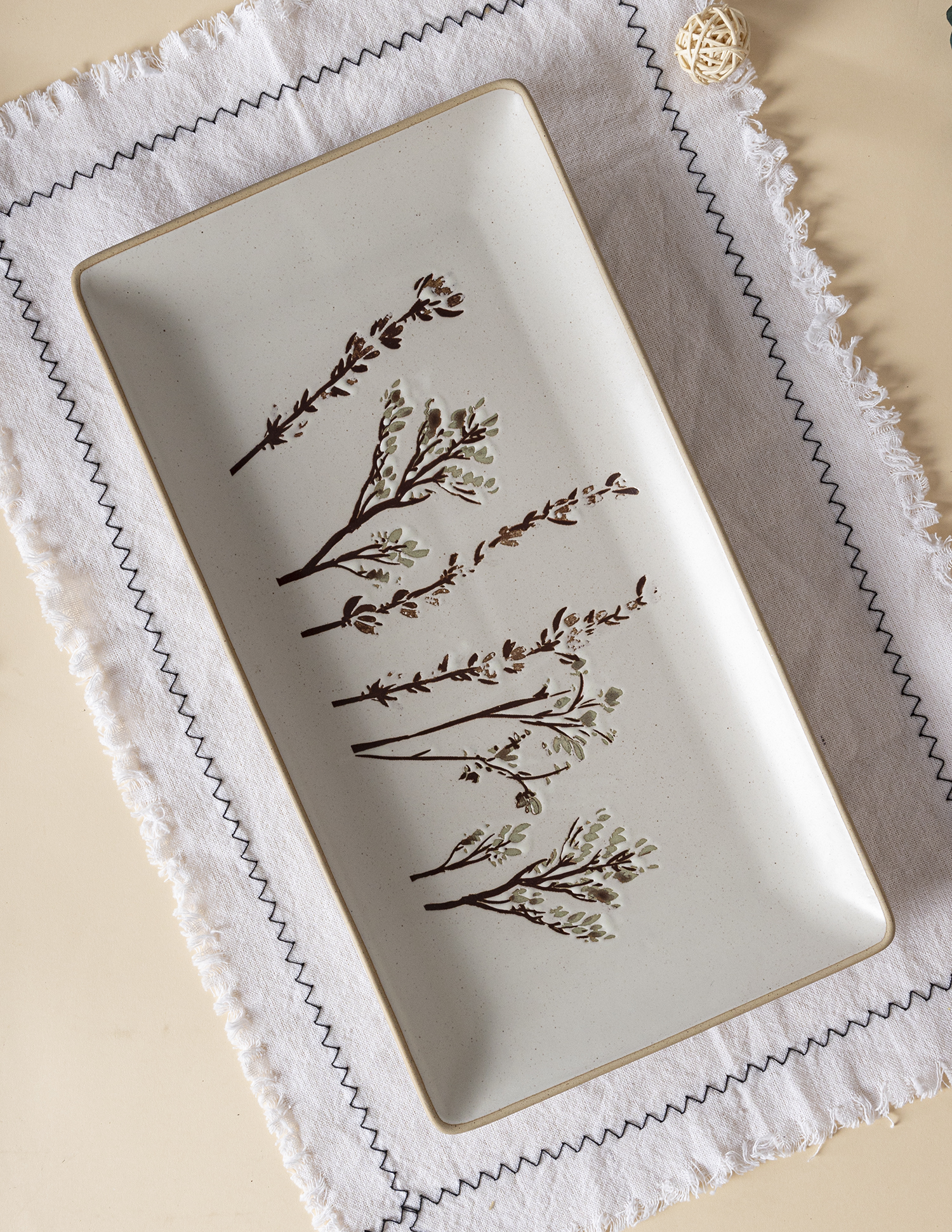 CHANGSHA HAPPY GO Rustic Stoneware Dinnerware Set with Handcrafted Botanical Stamp Design Featuring Forest Leaves and Wildflowers  |happygodinnerware.com