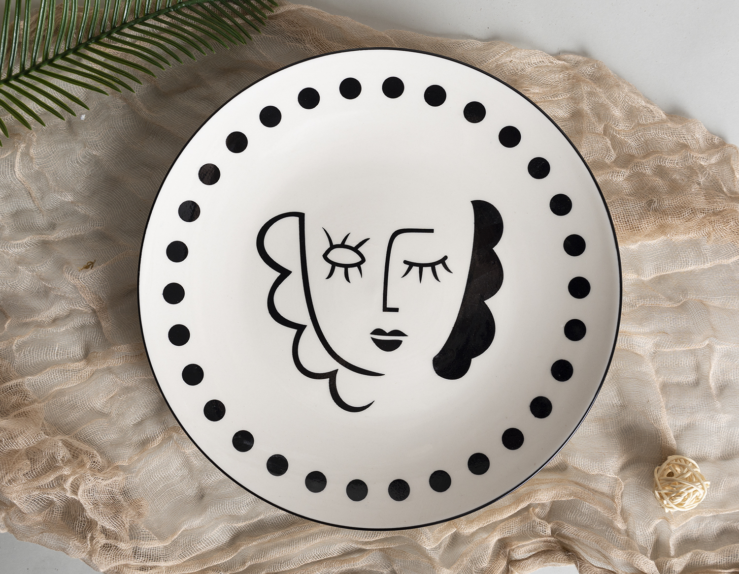 CHANGSHA HAPPY GO Abstract Face Art Stoneware Tea and Dinnerware Set with Monochrome Decals |happygodinnerware.com