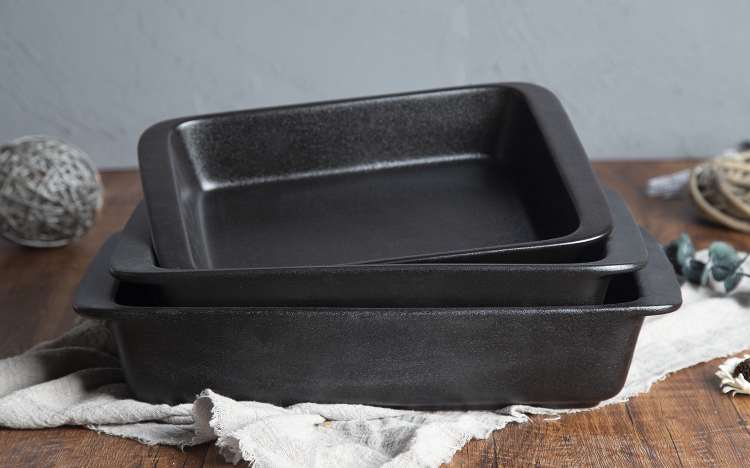 CHANGSHA HAPPY GO Rectangular Stoneware Baking Dish Set | happygodinnerware.com