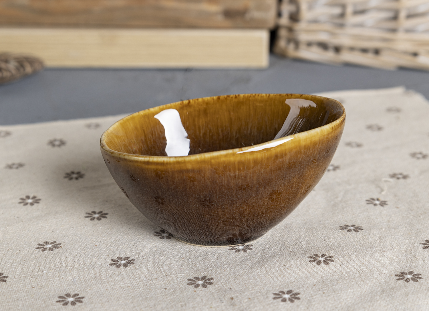 CHANGSHA HAPPY GO Multi-Purpose Reactive Glaze Stoneware Dinnerware and Bakeware Set for Rustic Kitchen and Casual Dining Presentation |happygodinnerware.com
