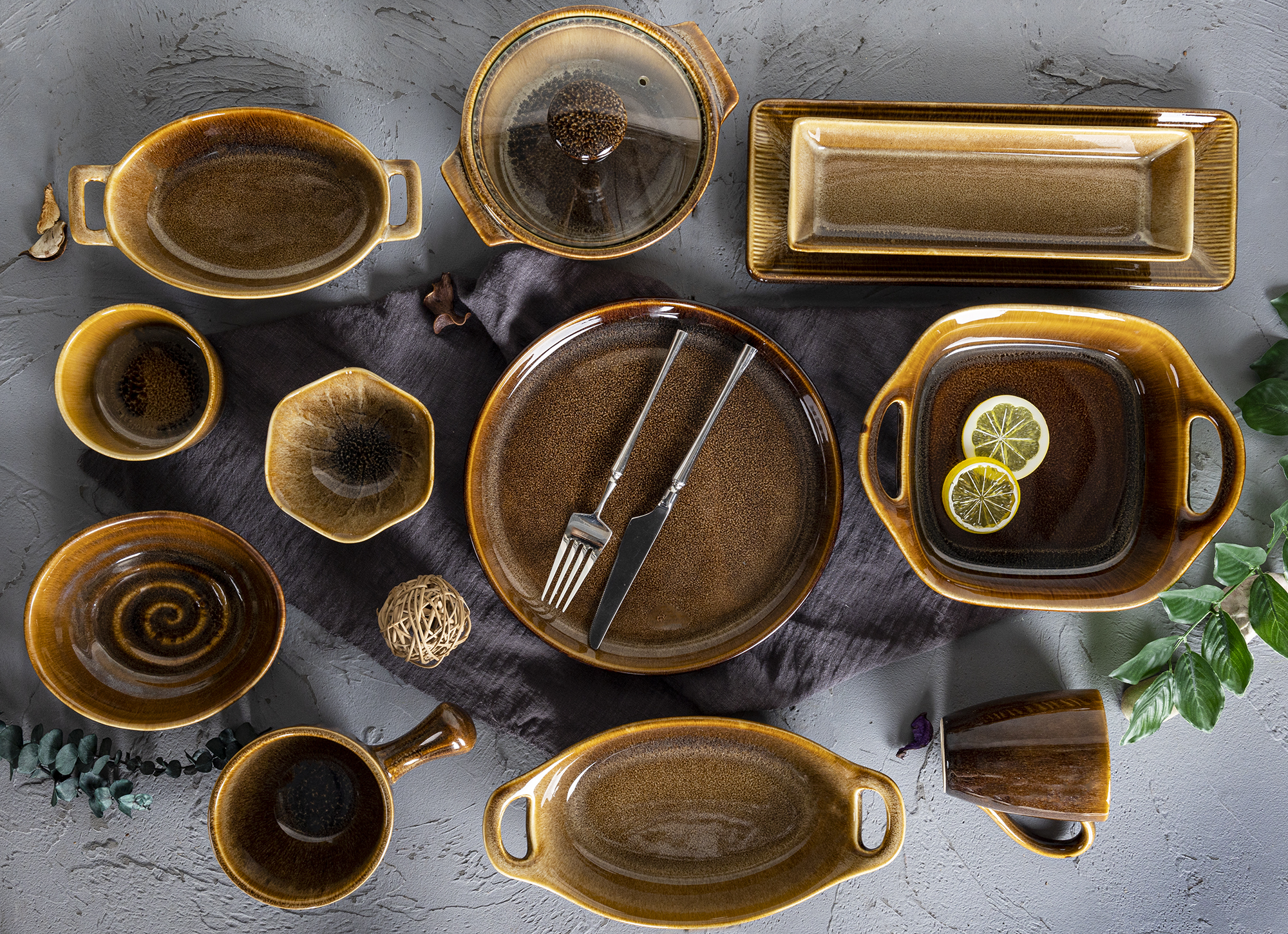 CHANGSHA HAPPY GO Multi-Purpose Reactive Glaze Stoneware Dinnerware and Bakeware Set for Rustic Kitchen and Casual Dining Presentation |happygodinnerware.com