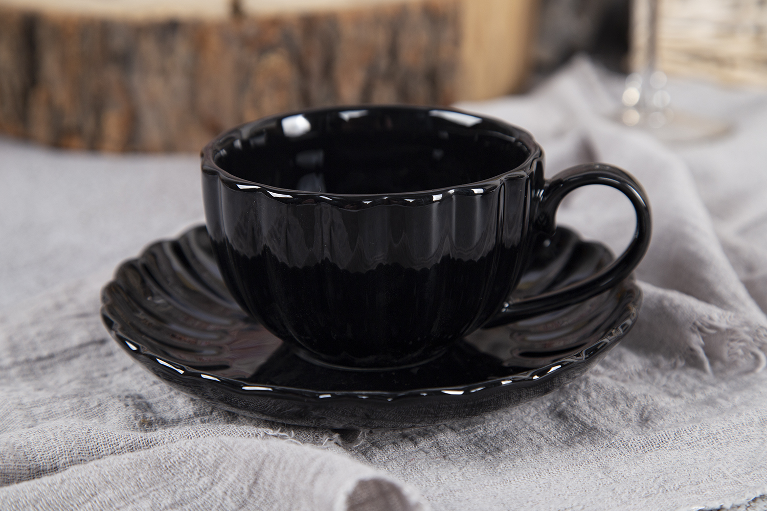 CHANGSHA HAPPY GO White Porcelain with Pumpkin Embossed Design | happygodinnerware.com