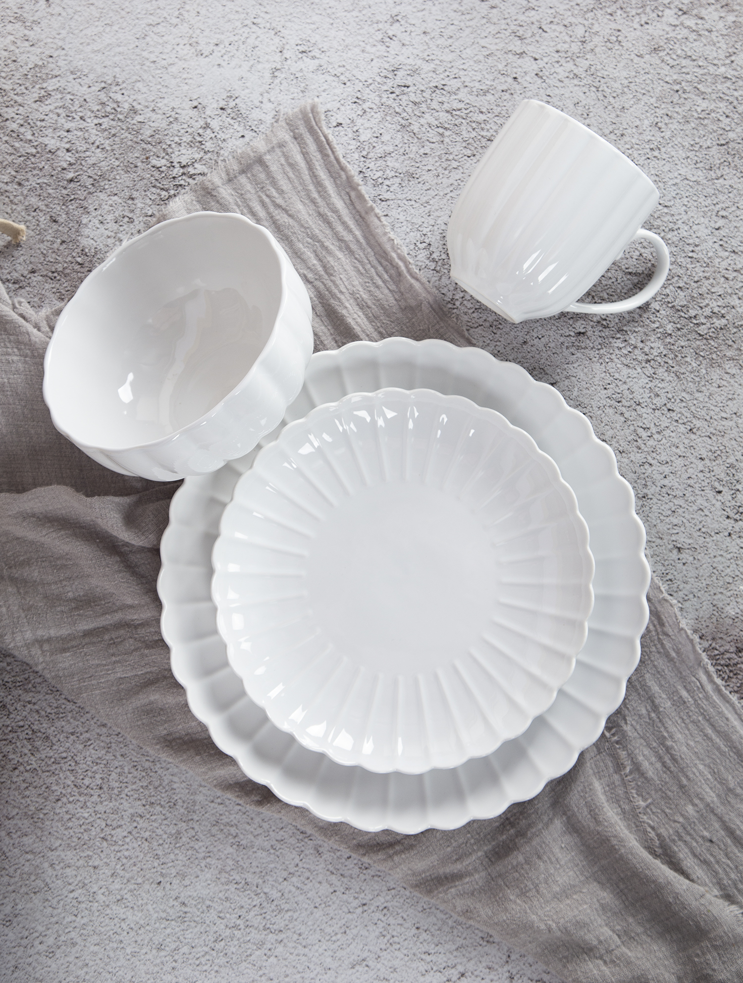 CHANGSHA HAPPY GO White Porcelain with Pumpkin Embossed Design | happygodinnerware.com