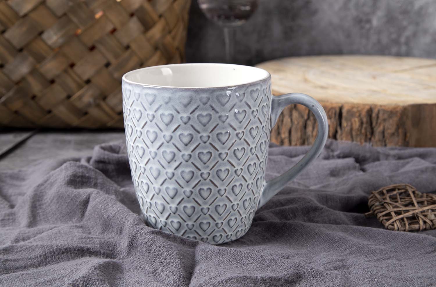 CHANGSHA HAPPY GO Stoneware Embossed Reactive Glaze Mug Set – Nature-Inspired Relief Texture with Assorted Pastel Colors |Dopamine Series Ceramics|happygodinnerware.com