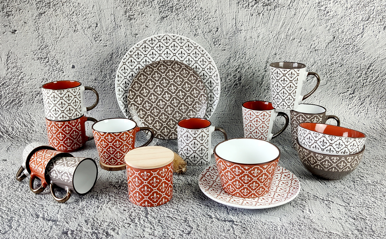 CHANGSHA HAPPY GO Full-Cover Underglaze Pad Printing with Metallic Glaze Stoneware Tableware | happygodinnerware.com
