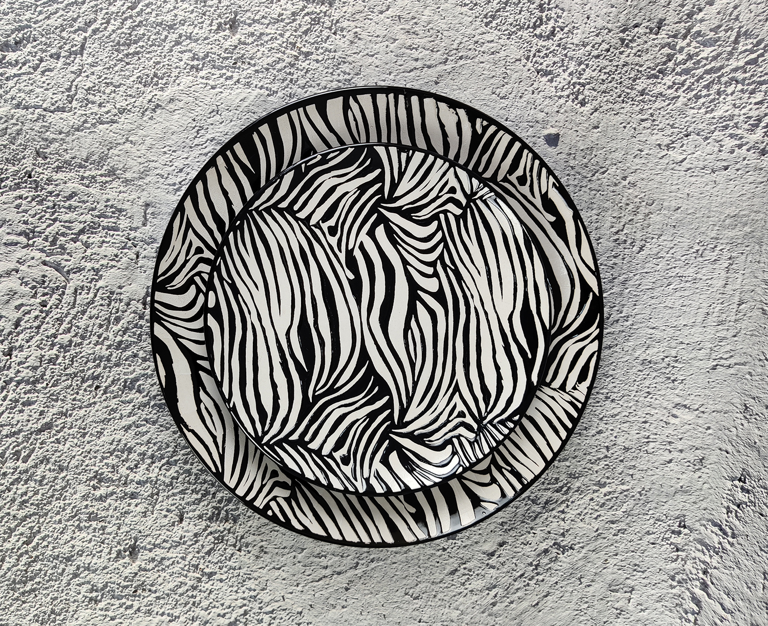 CHANGSHA HAPPY GO Underglaze Screen Printed Zebra Pattern Stoneware Dinnerware | happygodinnerware.com