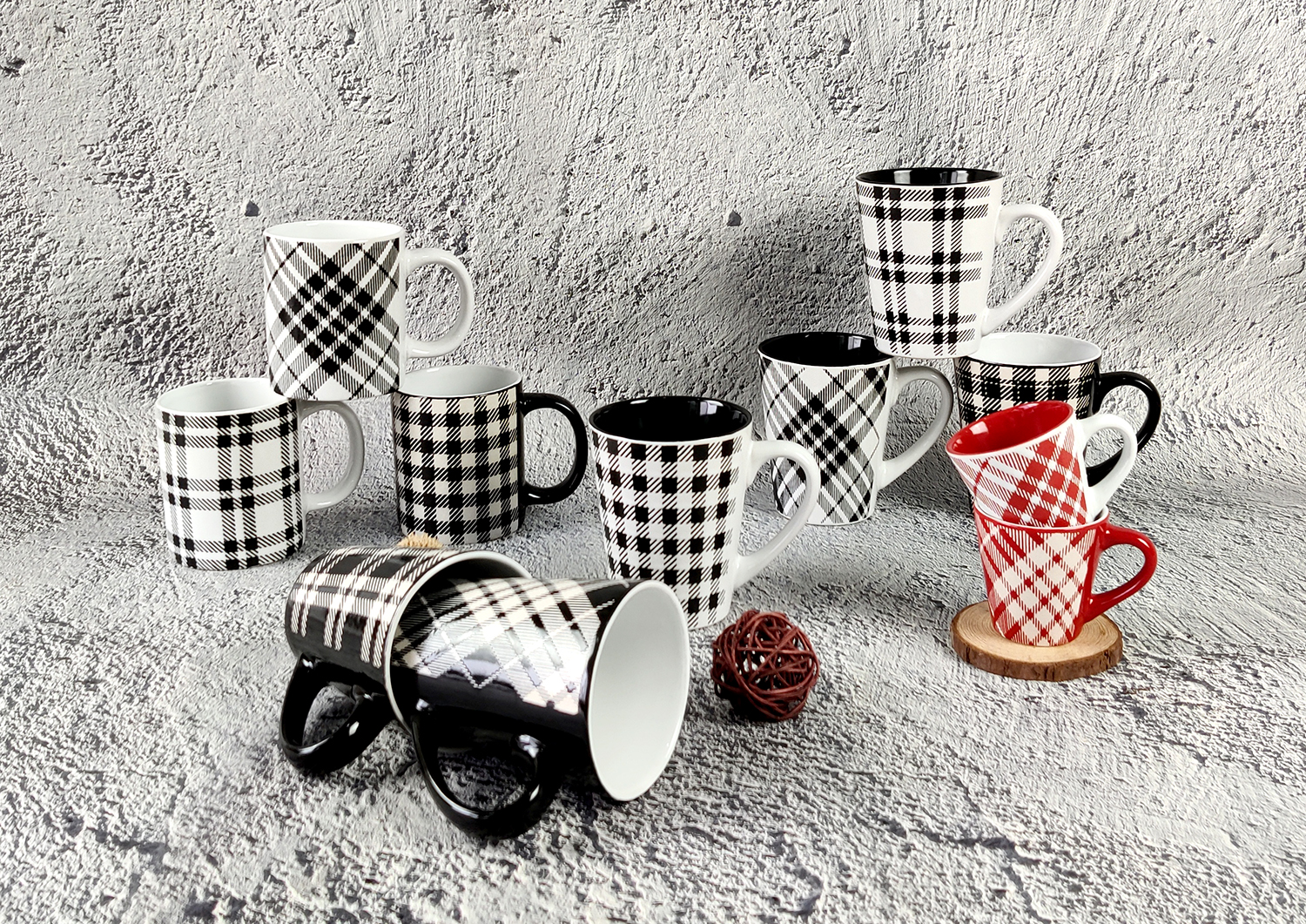 CHANGSHA HAPPY GO Classic Check Underglaze Screen Printed Stoneware Mug Collection | happygodinnerware.com