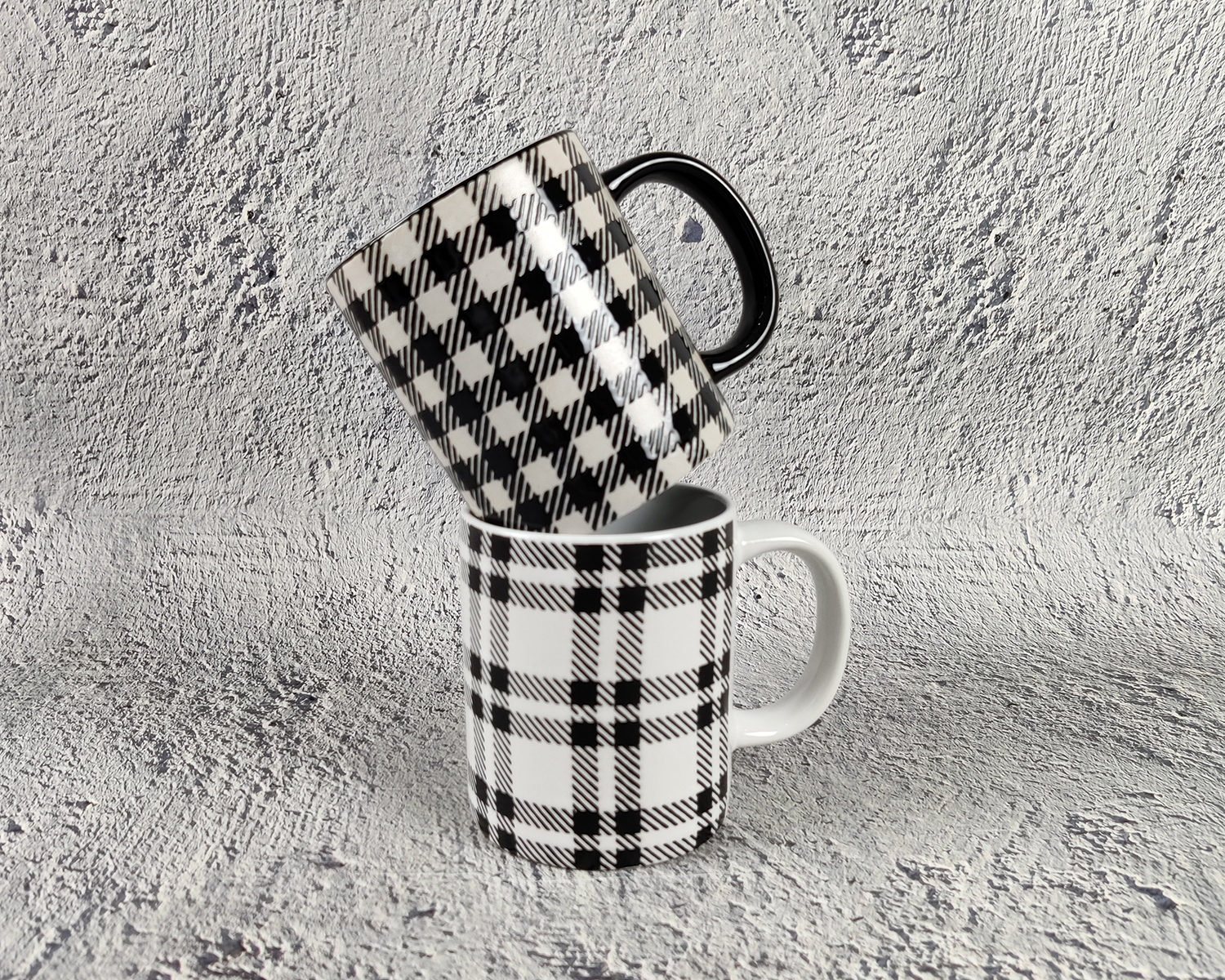 CHANGSHA HAPPY GO Classic Check Underglaze Screen Printed Stoneware Mug Collection | happygodinnerware.com
