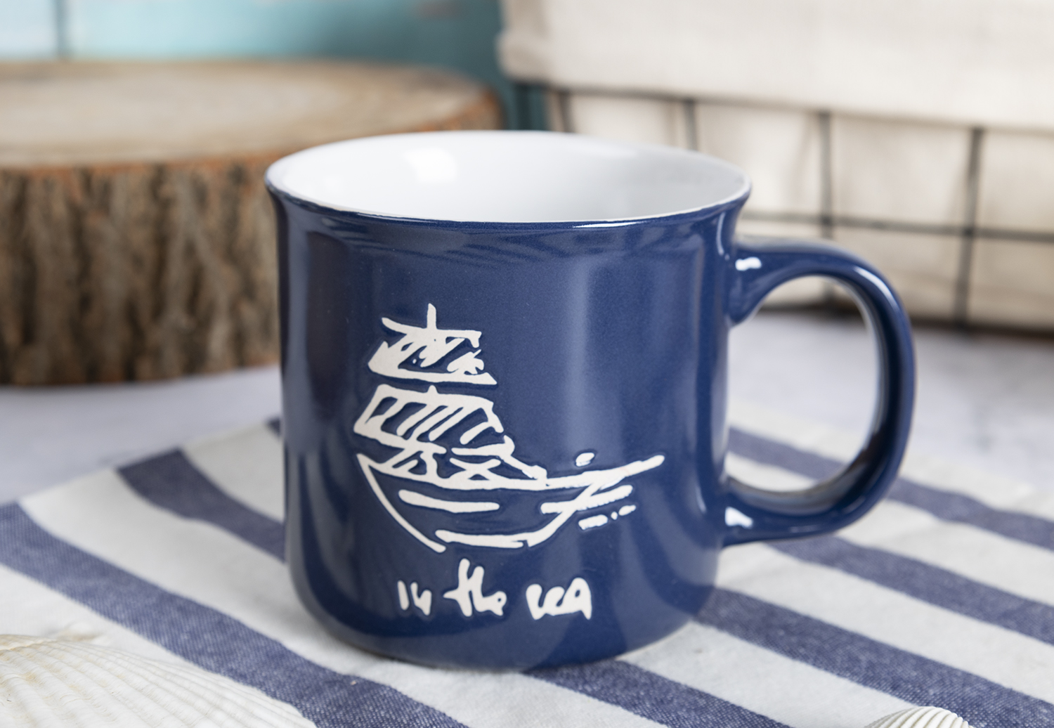 CHANGSHA HAPPY GO  Deep Blue Marine-Themed Stoneware Set – Hand-Drawn Ocean Icons, 16 Pieces |happygodinnerware.com
