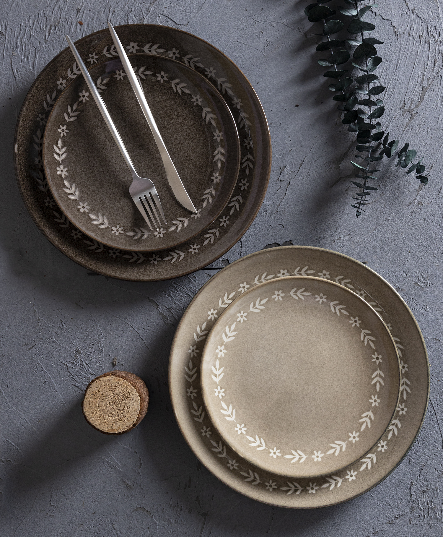 CHANGSHA HAPPY GO Vintage Floral Stoneware Dinnerware Set | Embossed Rustic Glaze Finish | Mugs, Bowls & Plates for Home & Gift Use|happygodinnerware.com