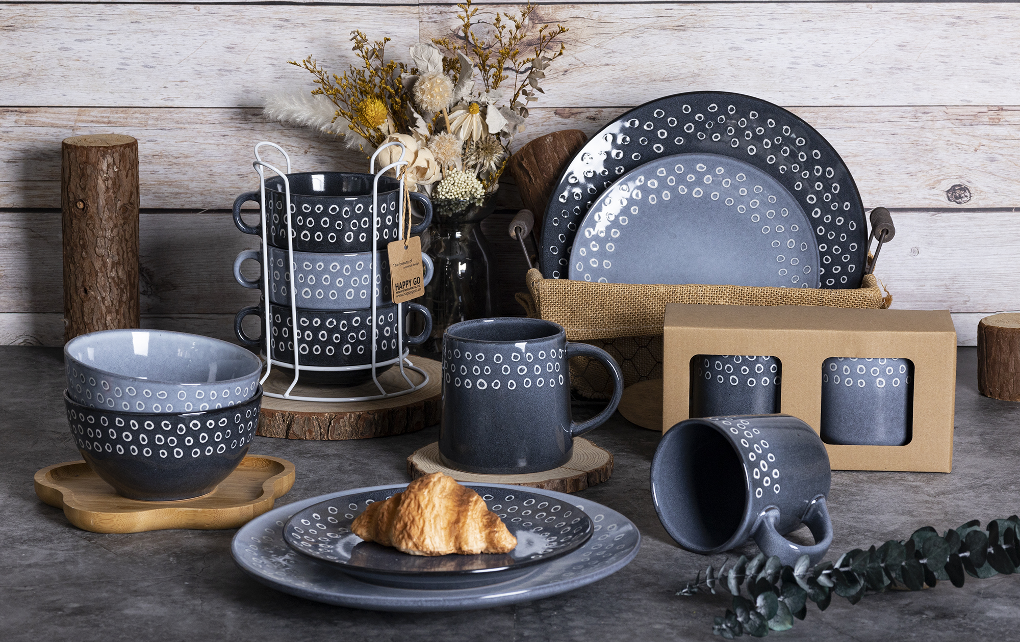 CHANGSHA HAPPY GO Modern Stoneware Dinnerware Set with Hand-Painted Dot Pattern | Blue Grey Table Set with Mugs, Plates & Bowls | Nordic Style for Home & Café|happygodinnerware.com