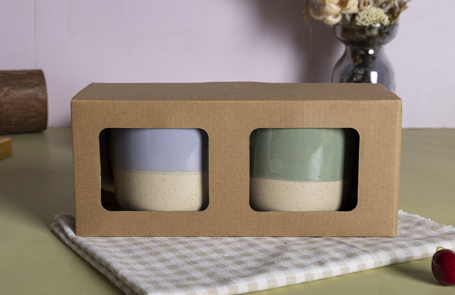 CHANGSHA HAPPY GO Macaron Color Stoneware Mug Set with Bamboo Lid & Metal Rack | Two-Tone Nordic Minimalist Cups | Sand-Glazed Finish for Home & Gift|happygodinnerware.com