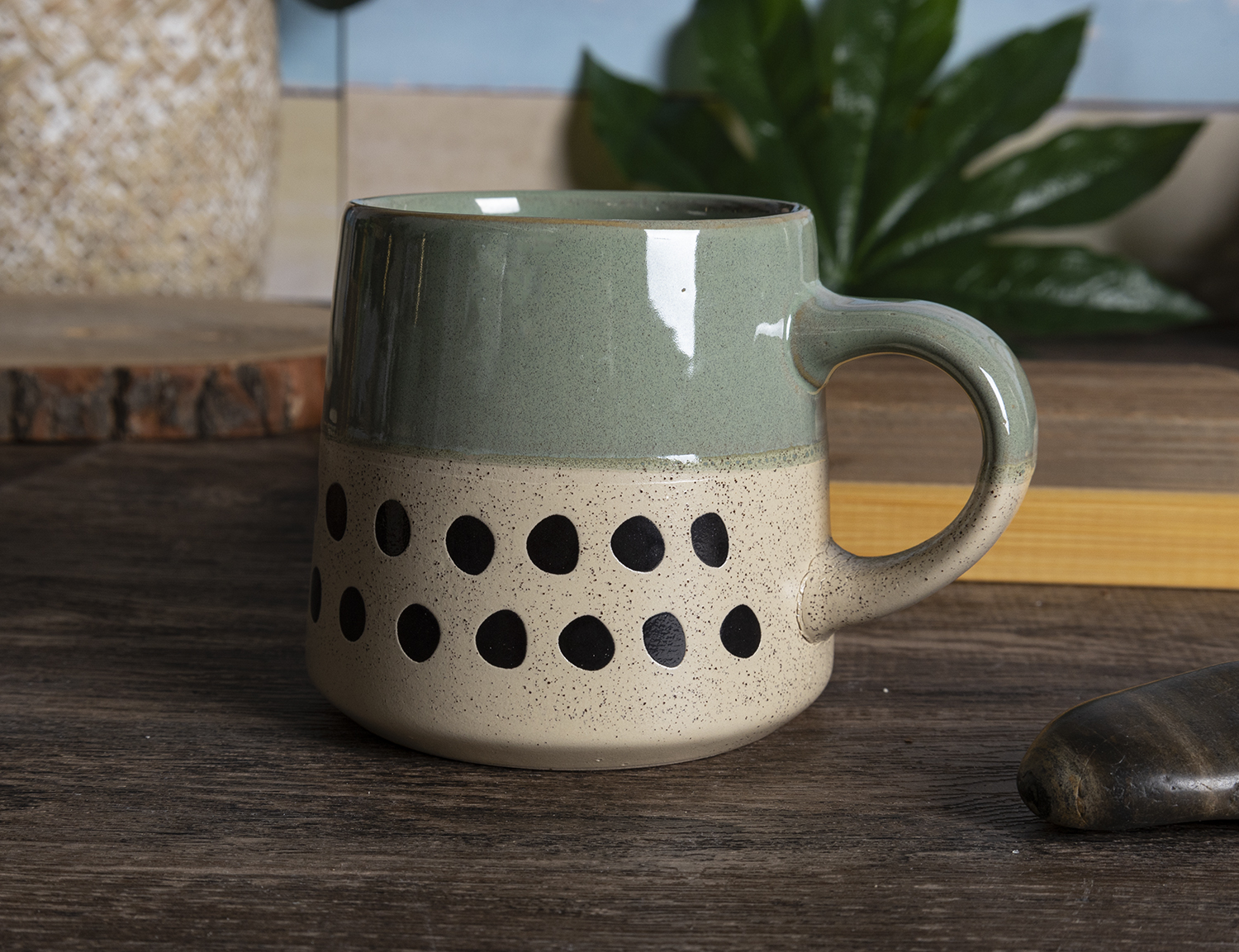 CHANGSHA HAPPY GO Boho Hand-Painted Stoneware Mug Set with Rack & Gift Box | Rustic Sand Glaze Finish | Geometric Pattern Coffee Mugs for Home & Café Use|happygodinnerware.com