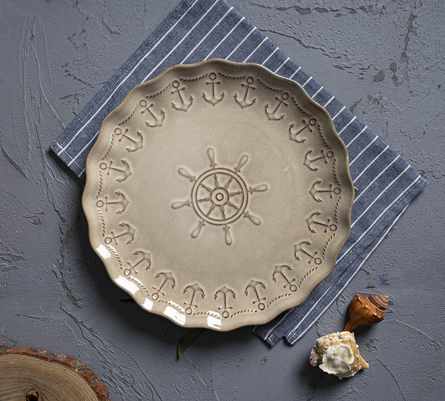 CHANGSHA HAPPY GO Ocean-Themed Stoneware Tableware Set | Fish Plates, Star Dishes & Nautical Relief Bowls | Rustic Coastal Glazed Dinnerware for Beach House & Restaurant|happygodinnerware.com