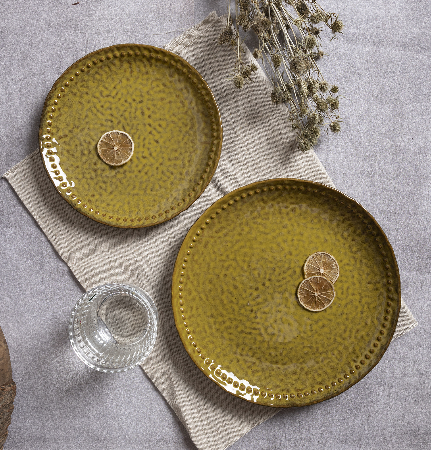 CHANGSHA HAPPY GO Multi-Colored Hammered Texture Stoneware Dinnerware Set | Reactive Glaze Rustic Finish | Plates, Bowls & Mugs for Home & Café Use|happygodinnerware.com