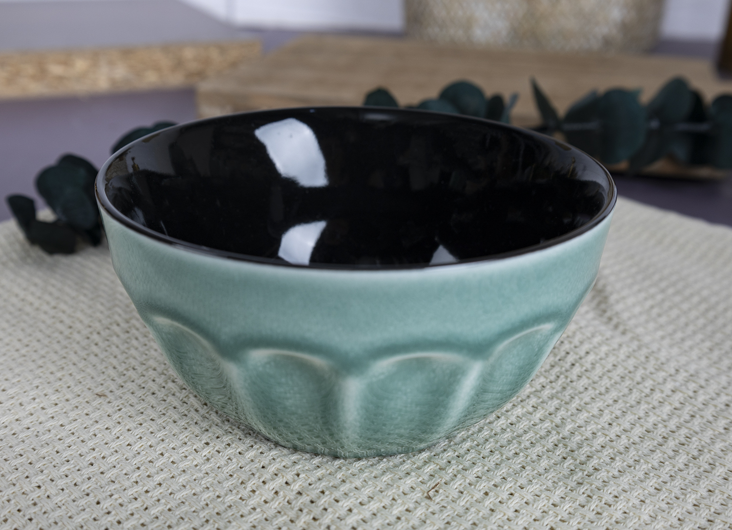 CHANGSHA HAPPY GO  Elegant Embossed Fine Bone China Bowl and Tumbler Set with Reactive Glaze Finish for Versatile Dining and Serving |Dopamine Series Ceramics  |happygodinnerware.com