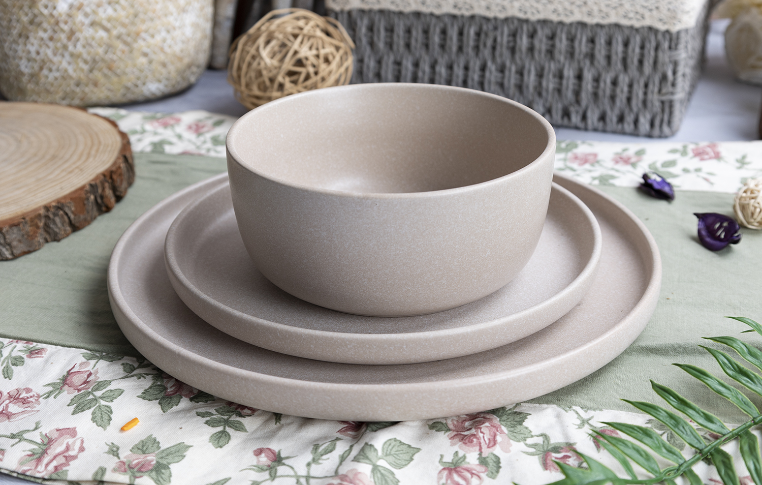 CHANGSHA HAPPY GO Spring Breeze Matte Reactive Glaze Stoneware Collection | Pastel Spring–Summer Palette |Dopamine Series Ceramics|happygodinnerware.com