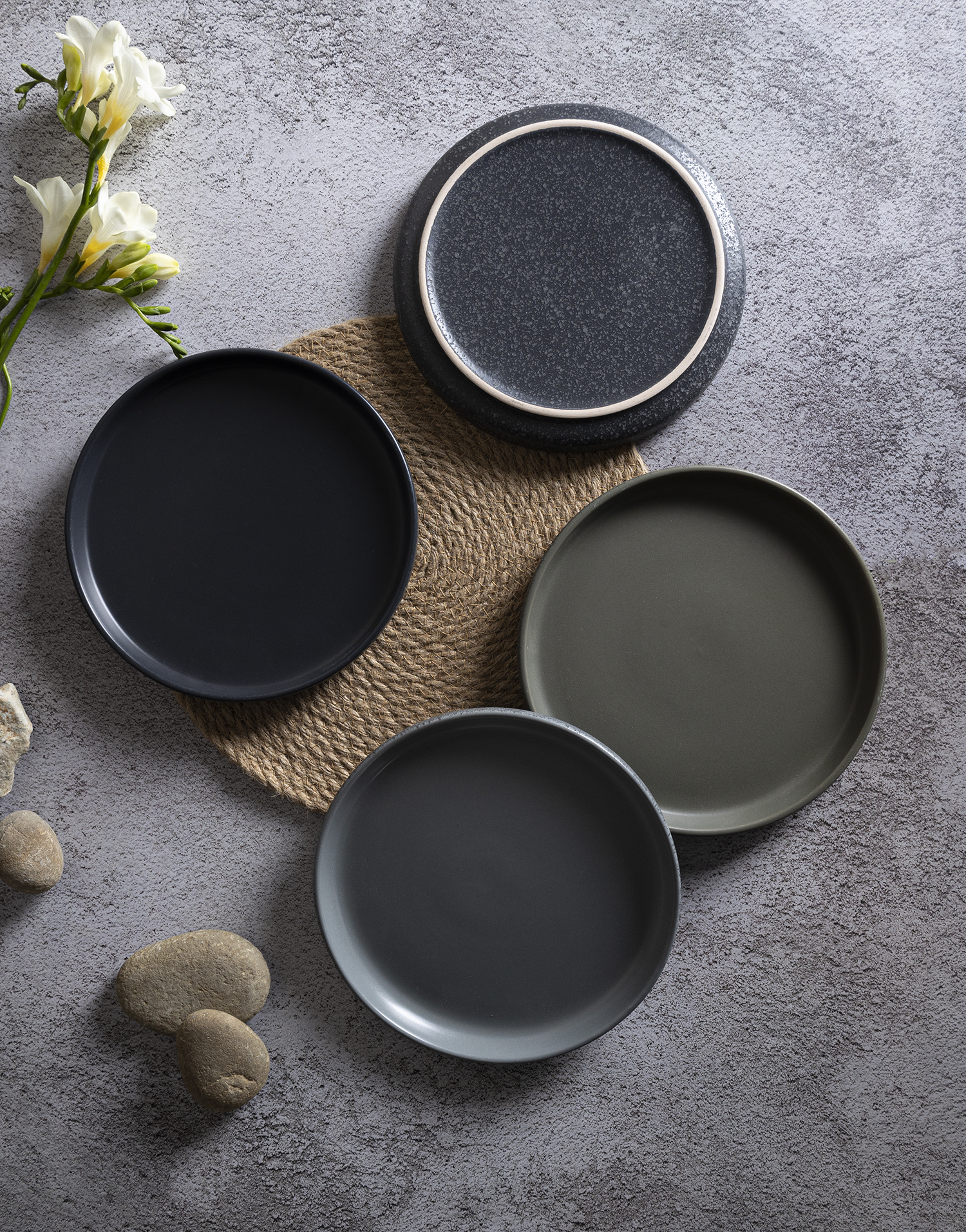 CHANGSHA HAPPY GO Speckled Matte Glazed Stoneware | happygodinnerware.com