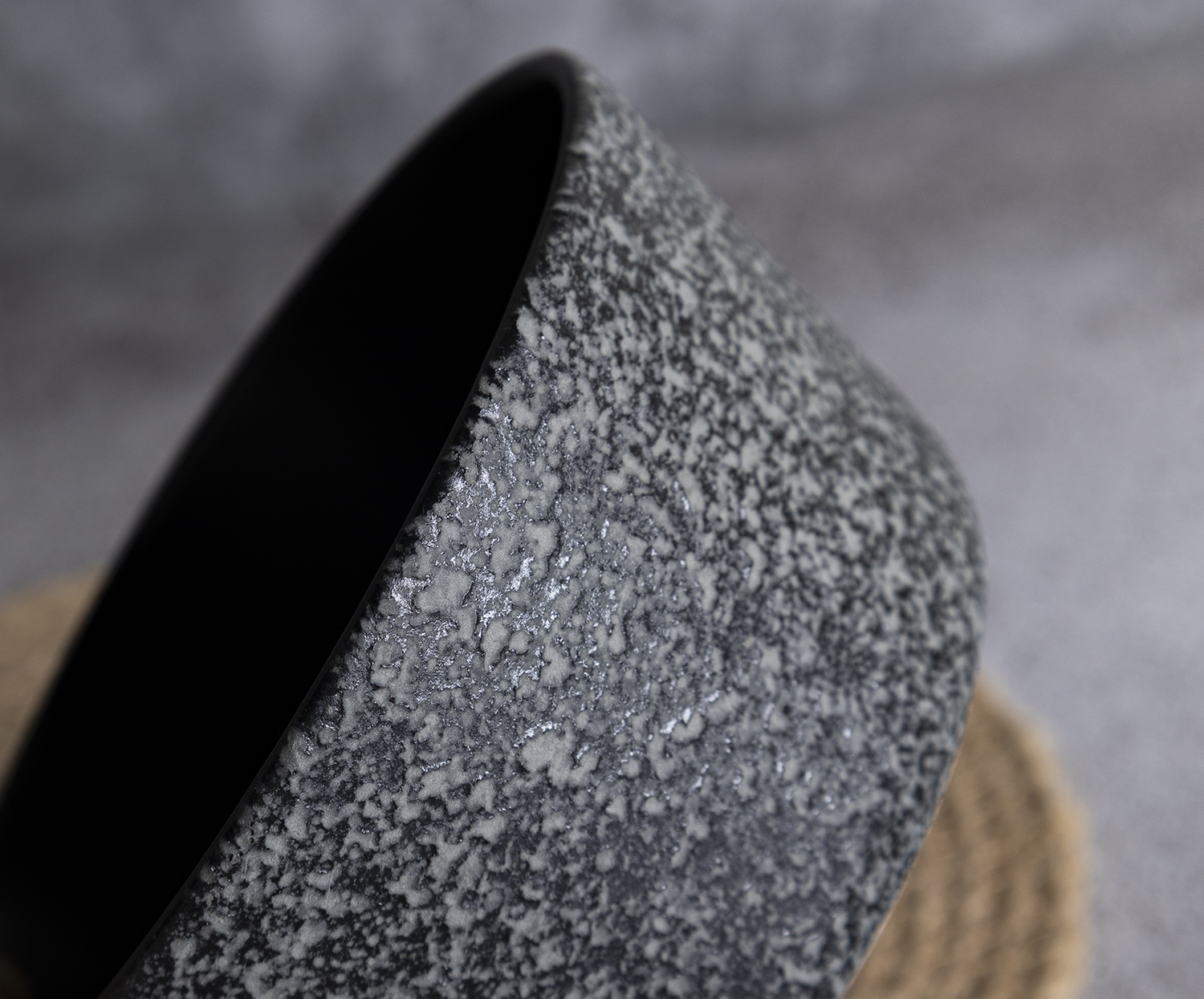 CHANGSHA HAPPY GO Speckled Matte Glazed Stoneware | happygodinnerware.com
