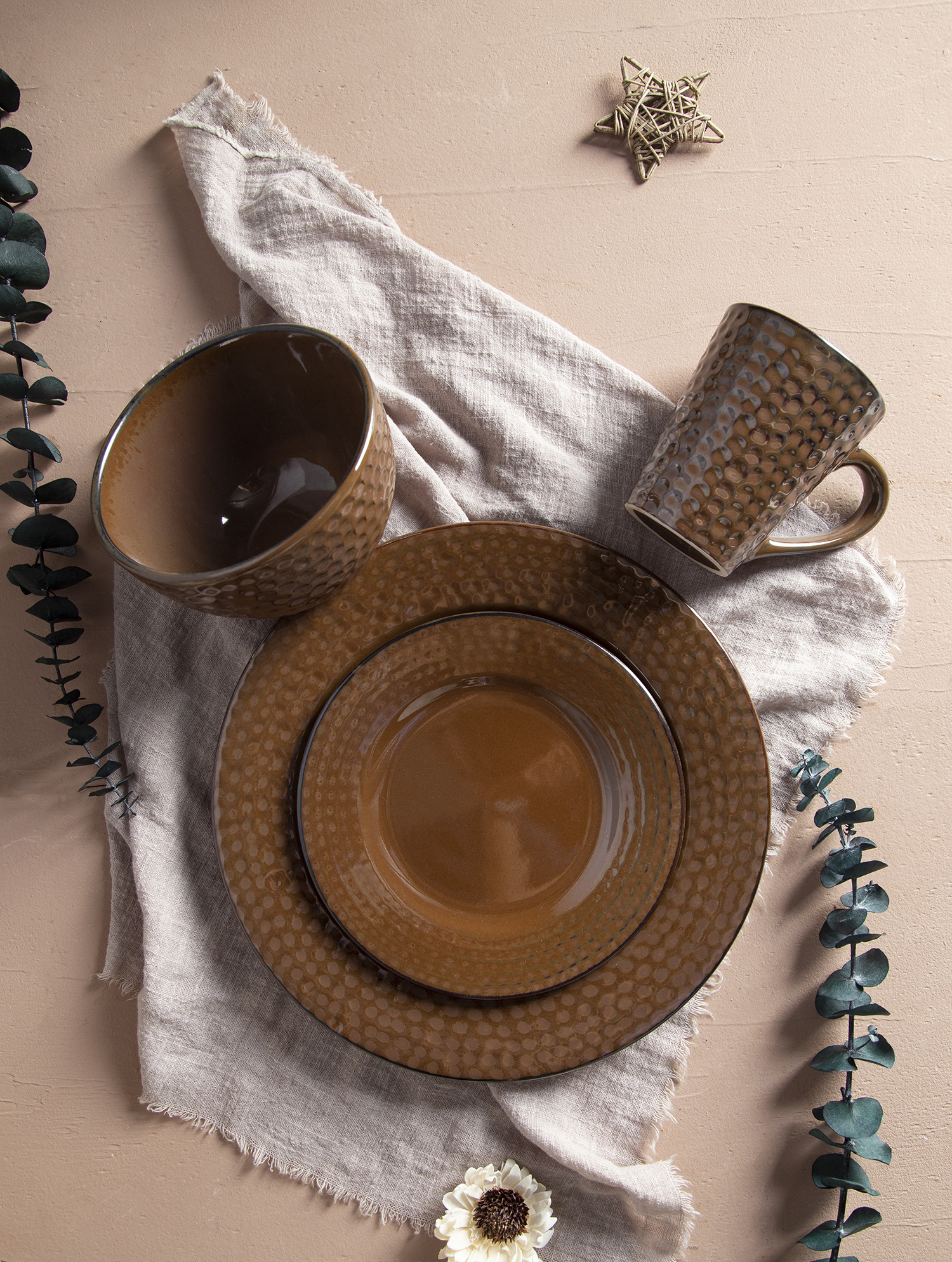 CHANGSHA HAPPY GO Autumn Harvest Hammered Reactive Glaze Stoneware Set | Glossy Brown Finish | happygoceramics.com