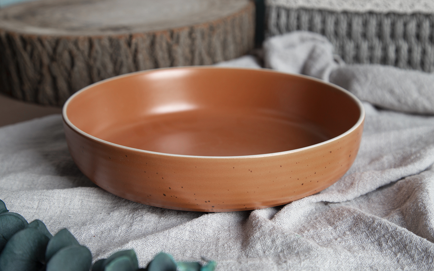 CHANGSHA HAPPY GO Earth & Ivory Speckled Relief |Dopamine Series Ceramics|happygodinnerware.com