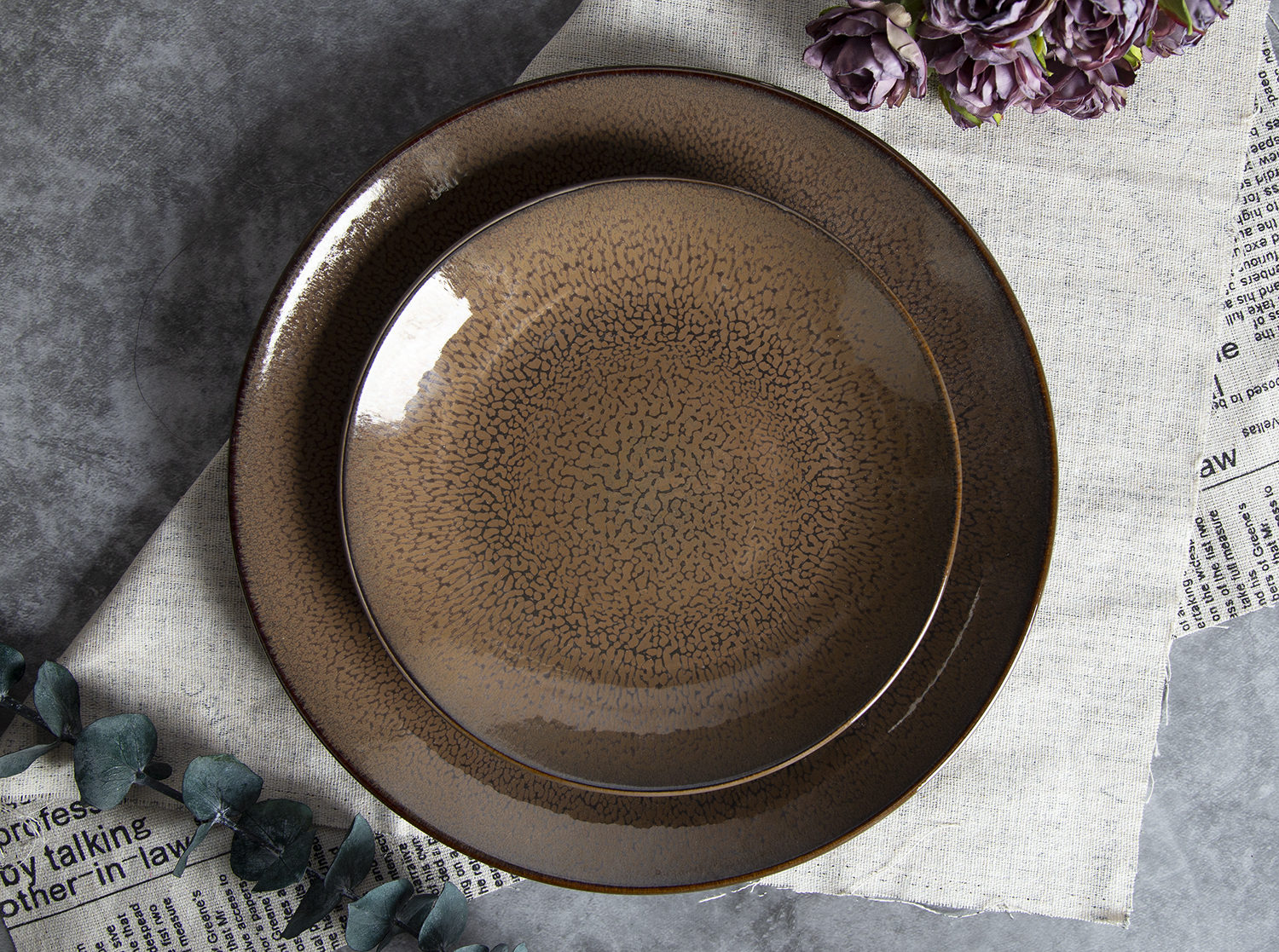 CHANGSHA HAPPY GO Stoneware Reactive Glaze with Dual-Tone Finish |happygodinnerware.com