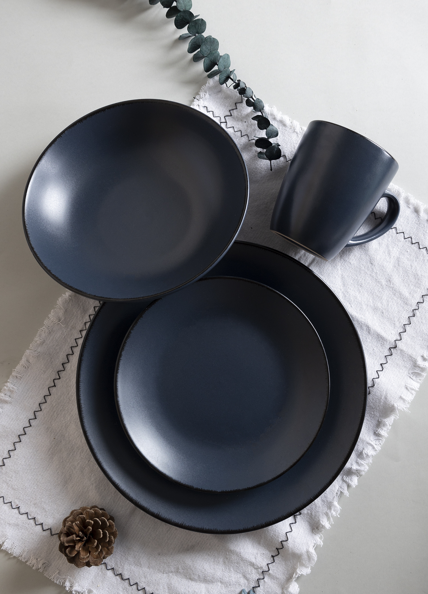 CHANGSHA HAPPY GO  Matte Glazed Stoneware Dinnerware Set – Earth Tone Minimalist Tableware in Nordic-Inspired Color Blocks |happygodinnerware.com