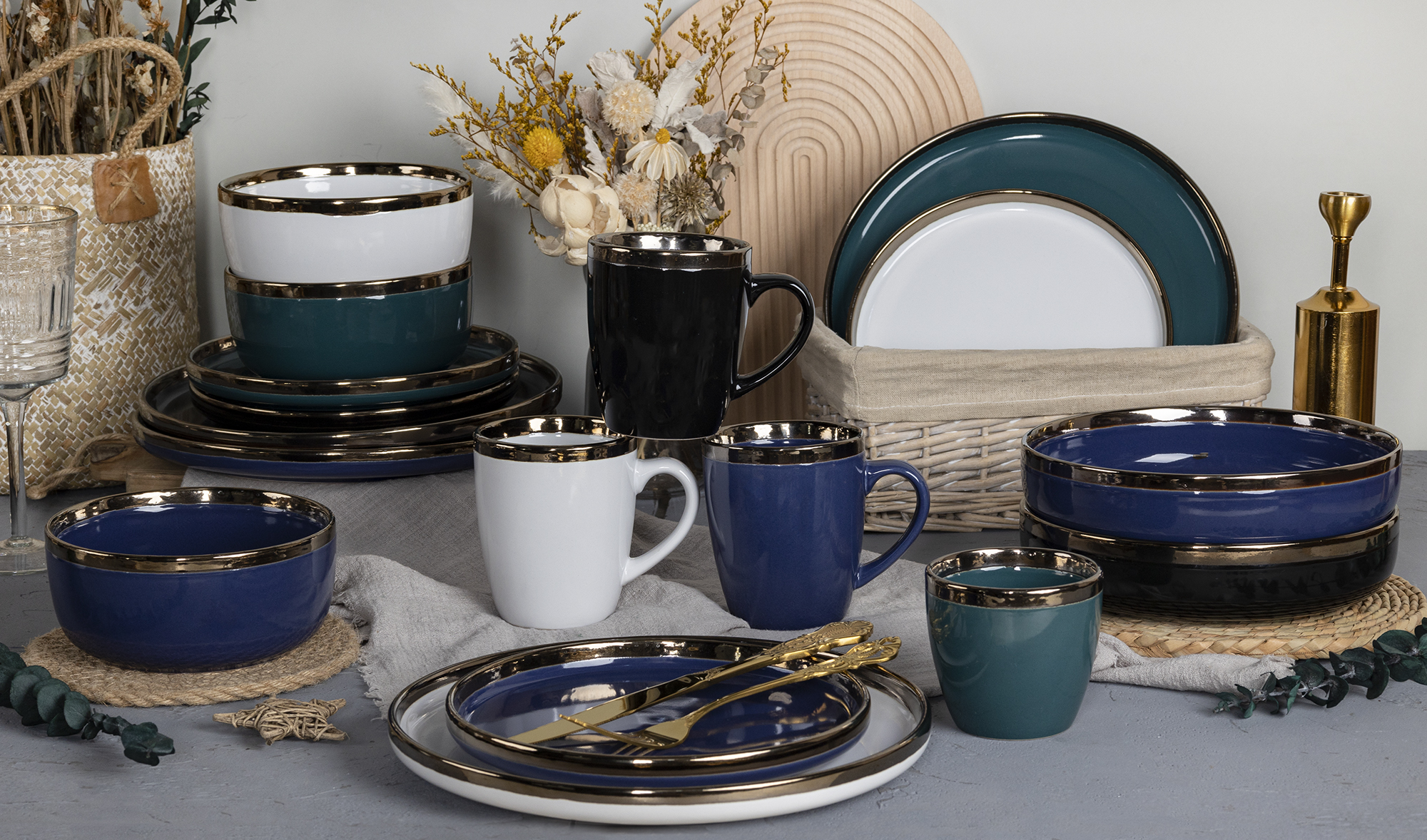 CHANGSHA HAPPY GO  Modern Matte Glazed Stoneware Dinnerware Set in Earthy Tones – Nordic Minimalist Tableware Collection |happygodinnerware.com
