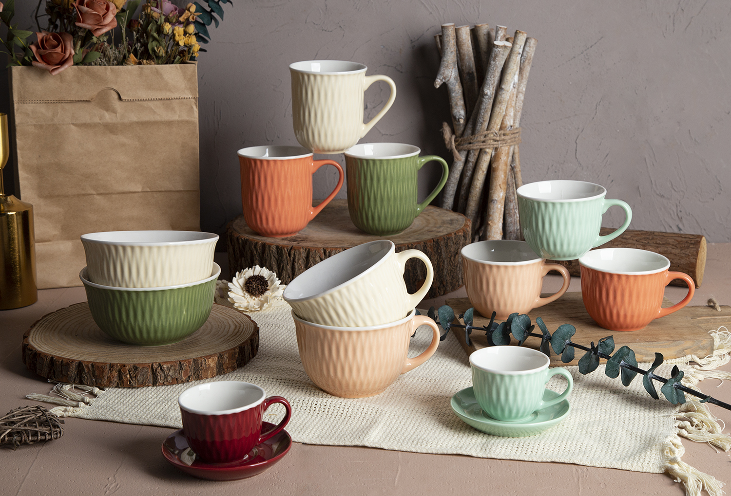 CHANGSHA HAPPY GO Embossed Color Glaze New Bone China |Dopamine Series Ceramics|happygodinnerware.com