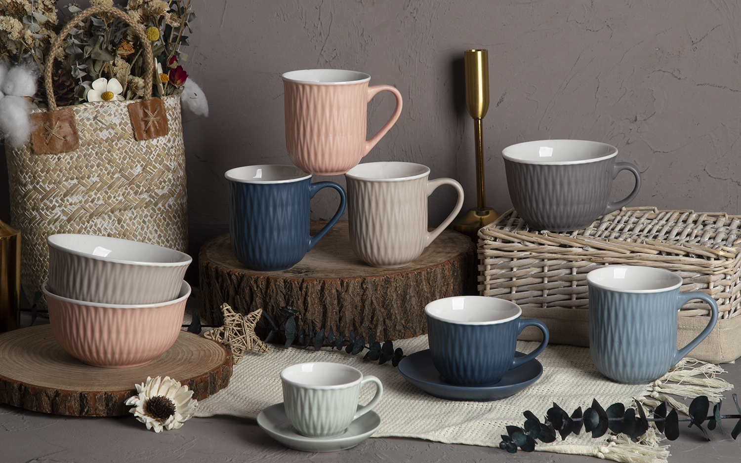 CHANGSHA HAPPY GO Embossed Color Glaze New Bone China |Dopamine Series Ceramics|happygodinnerware.com