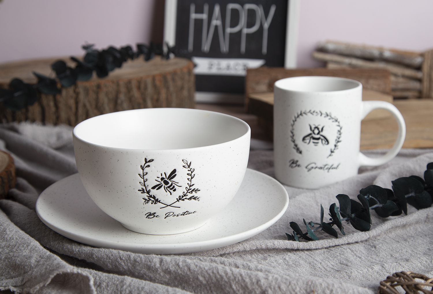 CHANGSHA HAPPY GO Inspirational Quote New Bone China Mugs and Bowls with Under-Glaze Screen Printing and Sesame Dot Technique |happygodinnerware.com