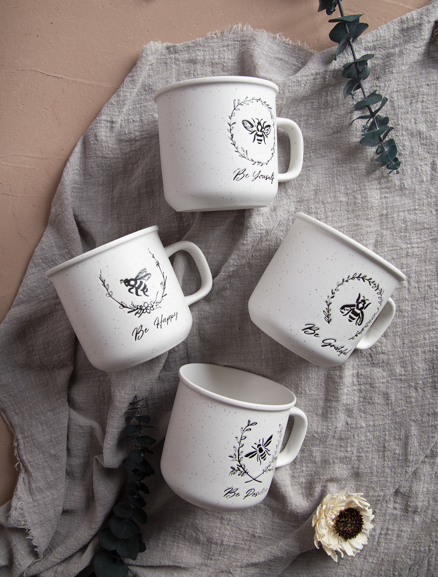 CHANGSHA HAPPY GO Inspirational Quote New Bone China Mugs and Bowls with Under-Glaze Screen Printing and Sesame Dot Technique |happygodinnerware.com