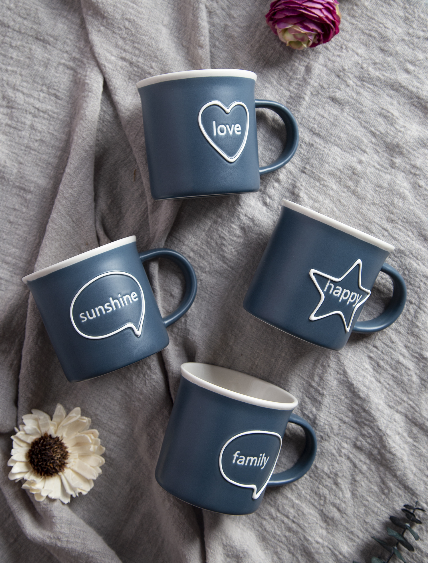 CHANGSHA HAPPY GO Star-Themed Mugs and Cups with Under-Glaze Screen Printing and Glazed Stacking Design |happygodinnerware.com