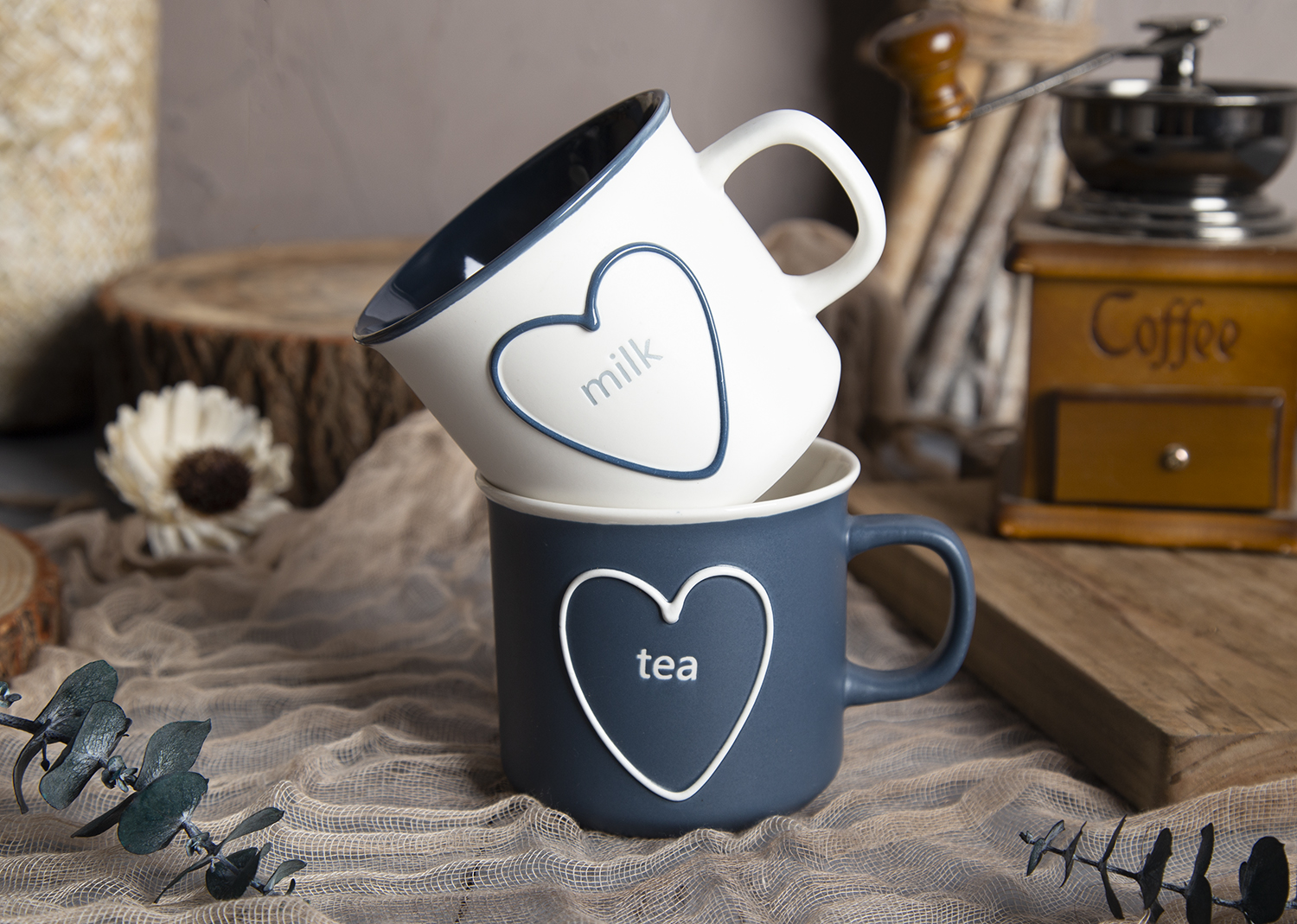 CHANGSHA HAPPY GO Heart-Motif Mugs and Cups with Stacked Glazing in New Bone China |happygodinnerware.com