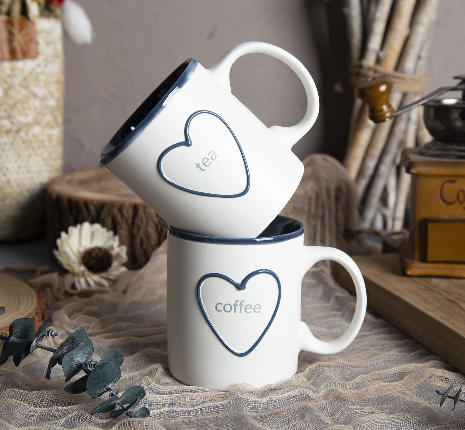 CHANGSHA HAPPY GO Heart-Motif Mugs and Cups with Stacked Glazing in New Bone China |happygodinnerware.com